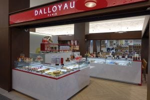 6040 - Refrigerated Pastry Display Case
