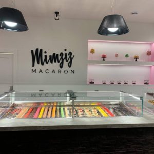 Macaron Display Case, Refrigerated Displays - Mimziz Macaron
